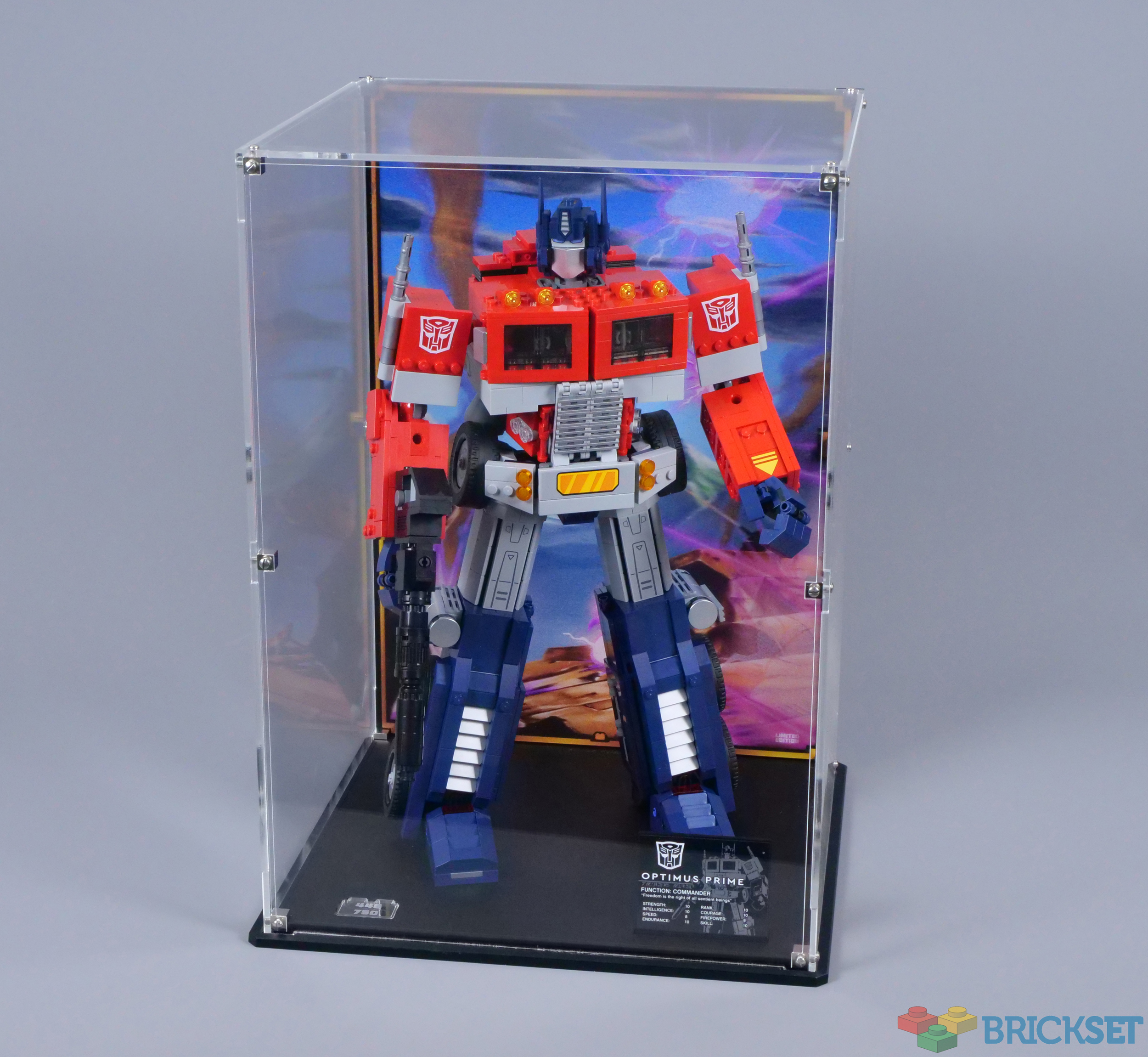 Limited Edition Display Cases for ® Optimus Prime by Wicked Brick outlet